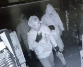  شاهد: عملية سطو على سوبرماركت اخوان كتة في يافا وسرقة 30 ألف شيكل